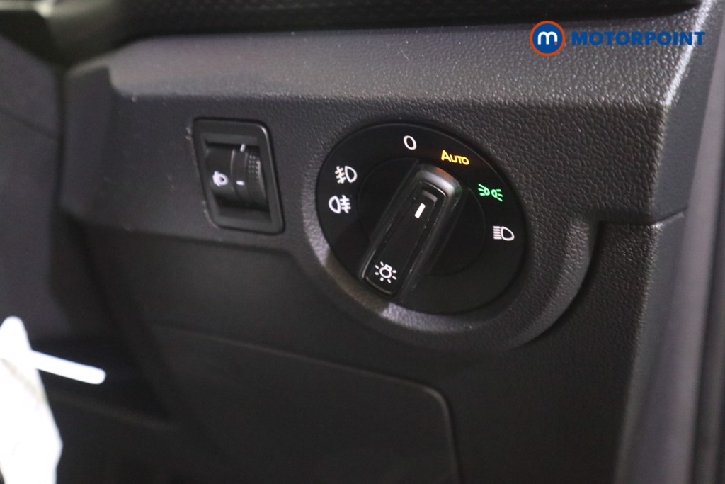 Volkswagen T-Cross SE Manual Petrol SUV - Stock Number (1604227) - 9th supplementary image