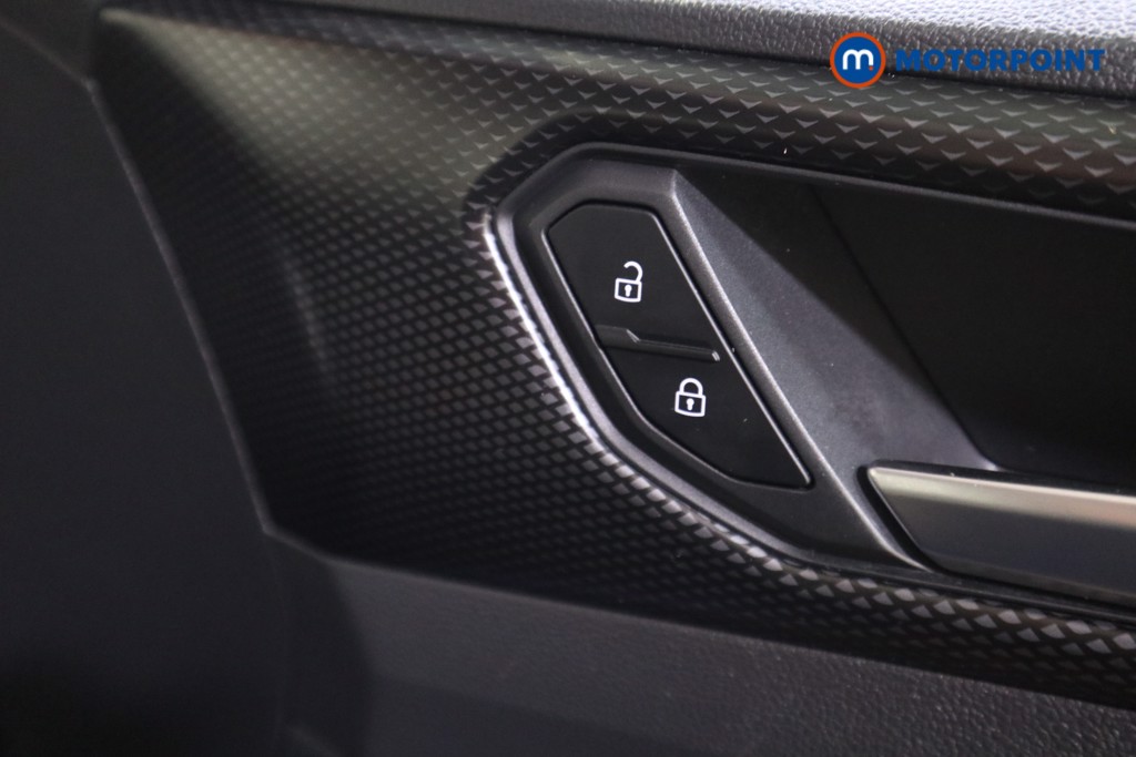 Volkswagen T-Cross SE Manual Petrol SUV - Stock Number (1604227) - 10th supplementary image