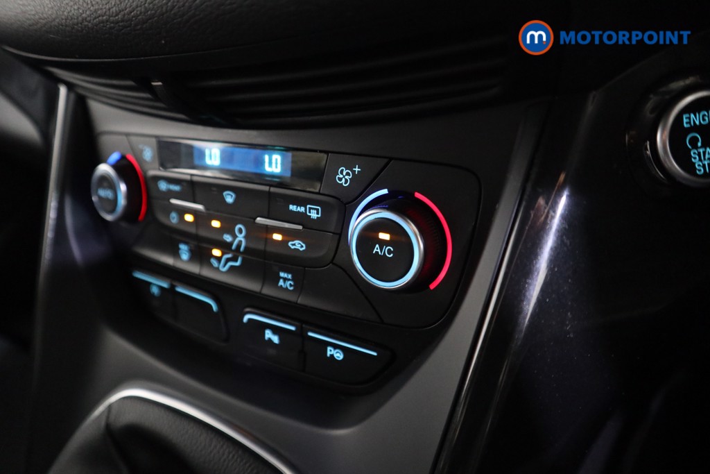 Ford Kuga St-Line Manual Diesel SUV - Stock Number (1604231) - 9th supplementary image