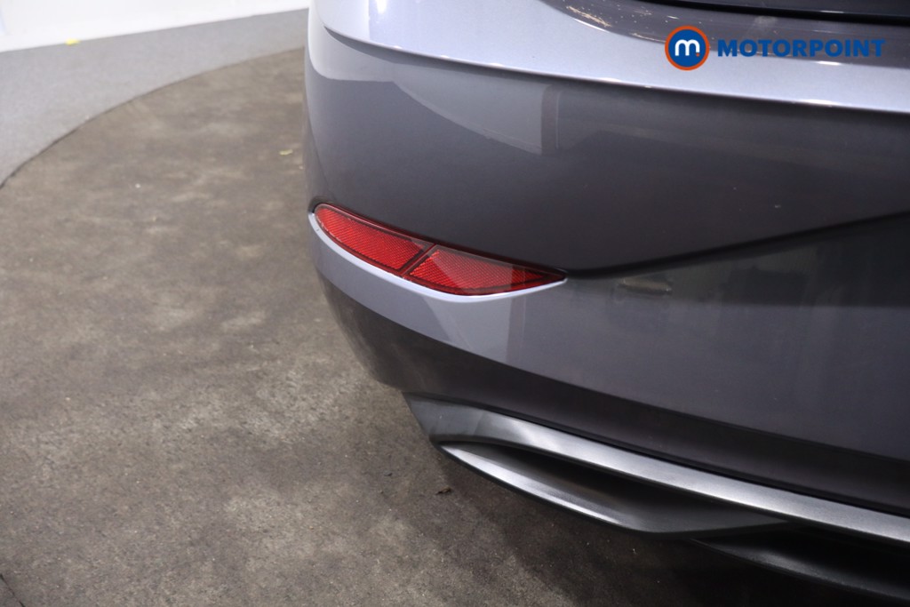 Volkswagen Polo Life Manual Petrol Hatchback - Stock Number (1604419) - 33rd supplementary image