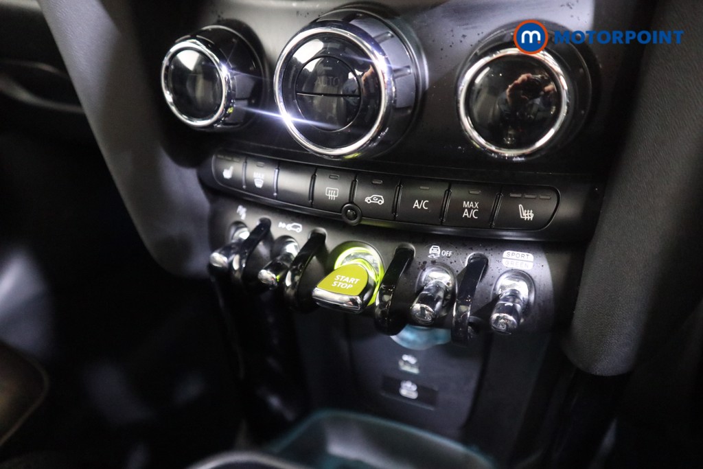 Mini Hatchback Cooper S Level 3 Automatic Electric Hatchback - Stock Number (1604543) - 7th supplementary image