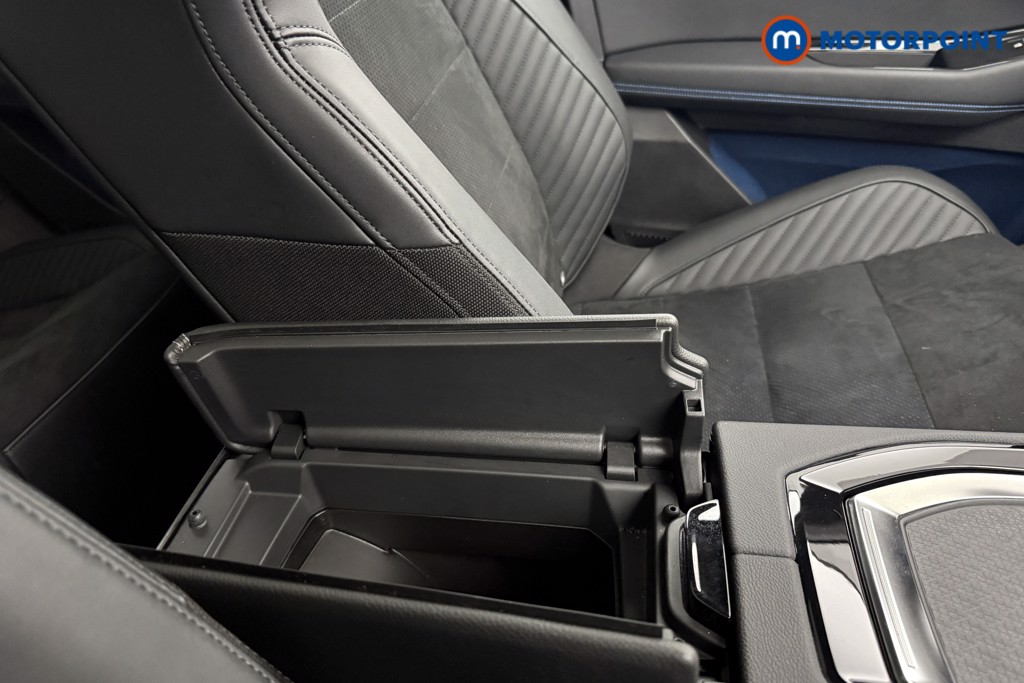 Renault Rafale Iconic Esprit Alpine Automatic Petrol-Electric Hybrid SUV - Stock Number (1604805) - 19th supplementary image