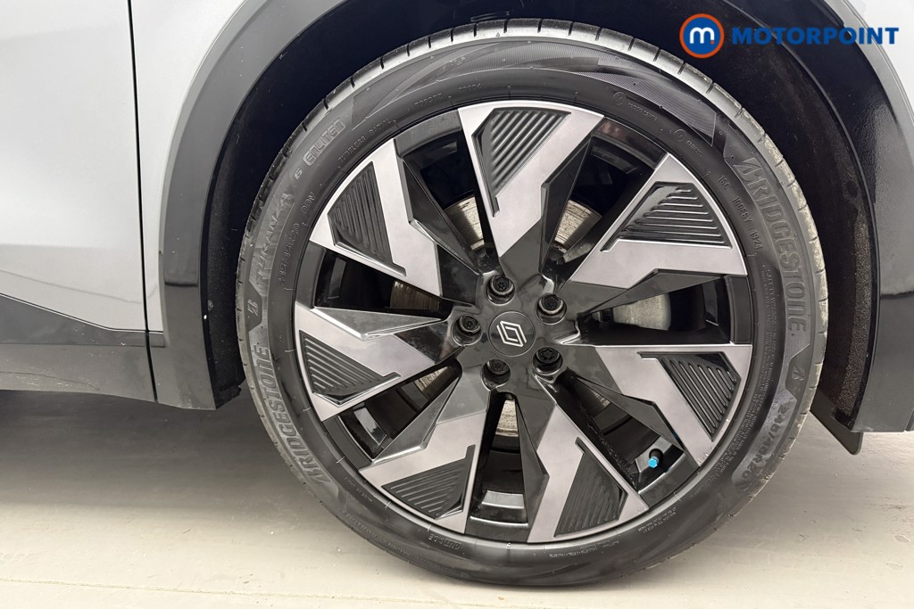 Renault Rafale Iconic Esprit Alpine Automatic Petrol-Electric Hybrid SUV - Stock Number (1604805) - 40th supplementary image