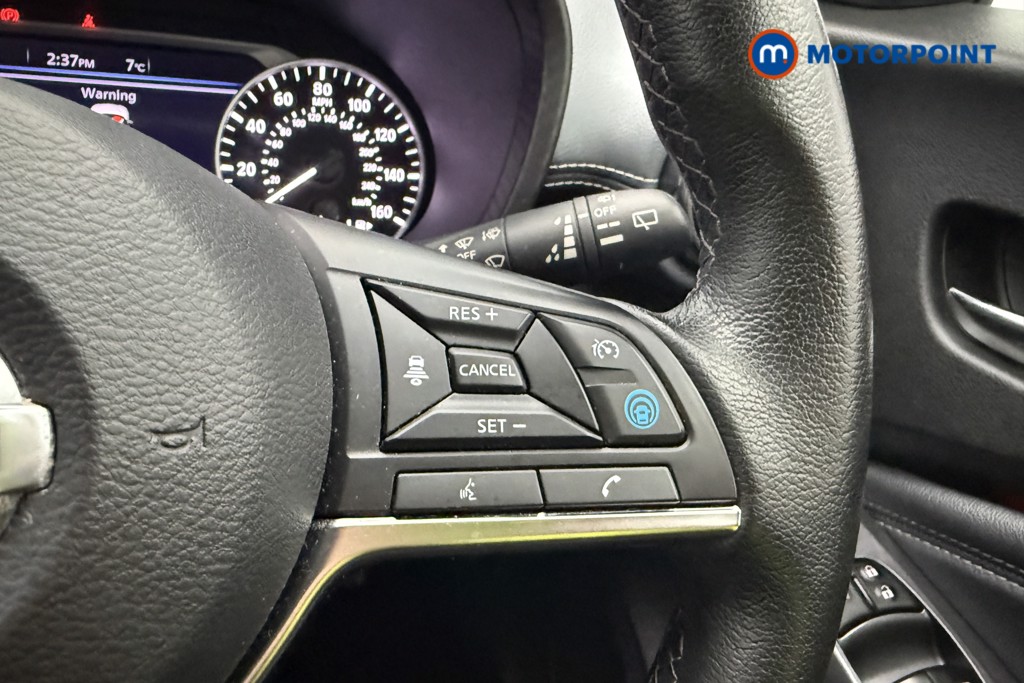 Nissan Juke Tekna Manual Petrol SUV - Stock Number (1604813) - 8th supplementary image