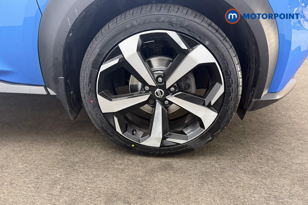 Nissan Juke Tekna Manual Petrol SUV - Stock Number (1604813) - 22nd supplementary image