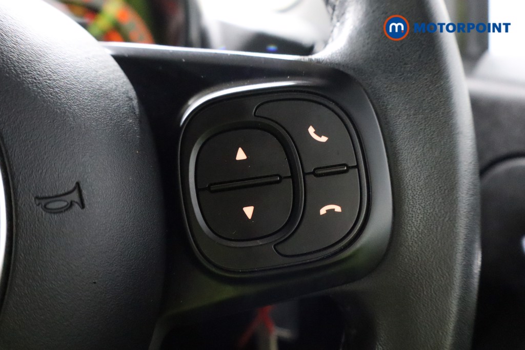 Fiat 500 Hey Google Manual Petrol Hatchback - Stock Number (1604895) - 5th supplementary image