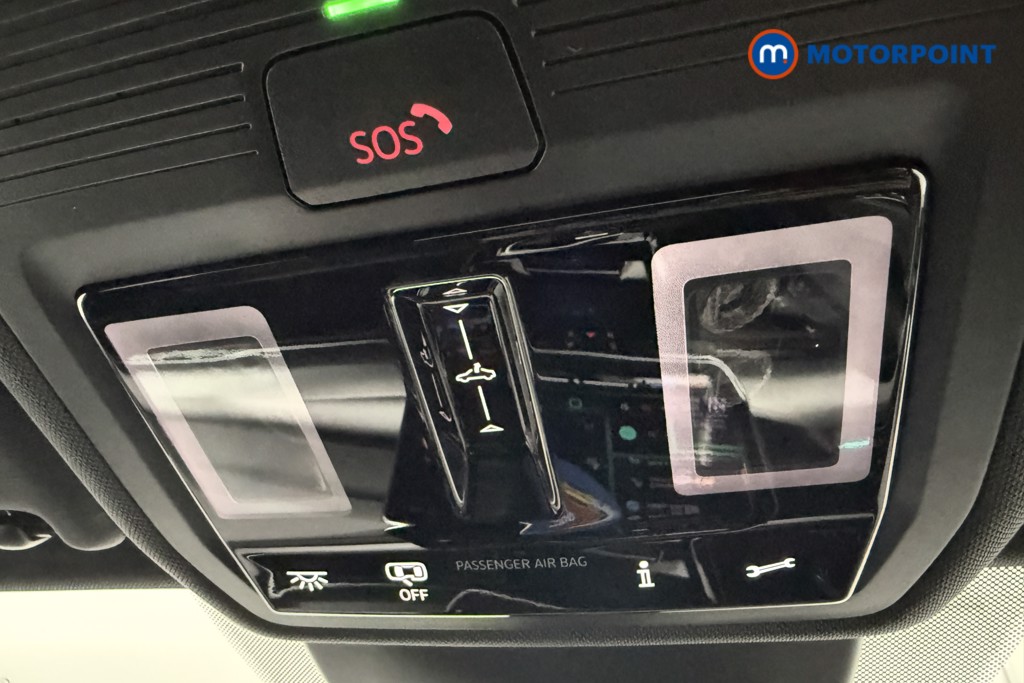 Volkswagen Golf R Black Edition Automatic Petrol Hatchback - Stock Number (1605249) - 33rd supplementary image