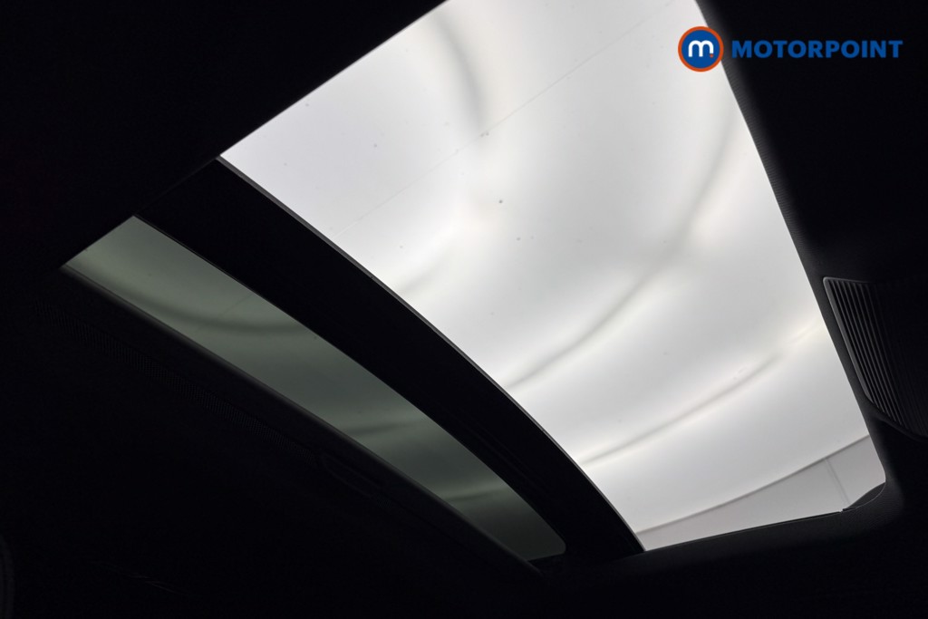 Volkswagen Golf R Black Edition Automatic Petrol Hatchback - Stock Number (1605249) - 34th supplementary image