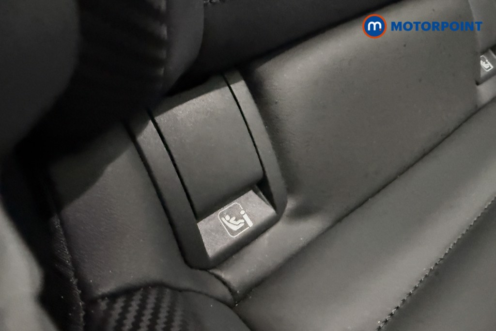 Volkswagen Golf R Black Edition Automatic Petrol Hatchback - Stock Number (1605249) - 40th supplementary image