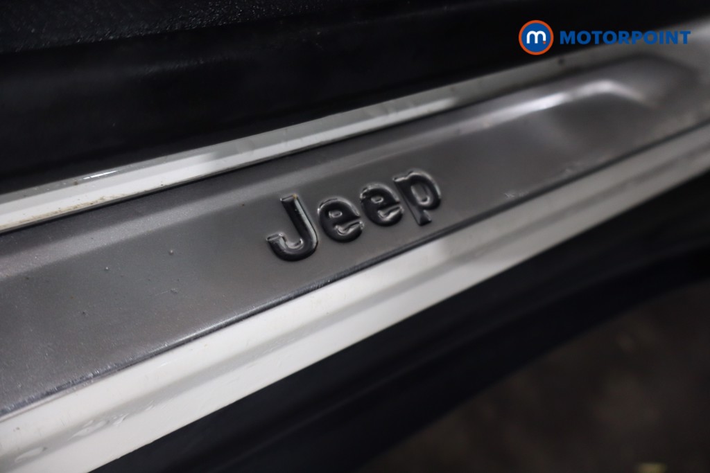 Jeep Compass Limited Automatic Petrol SUV - Stock Number (1605276) - 24th supplementary image