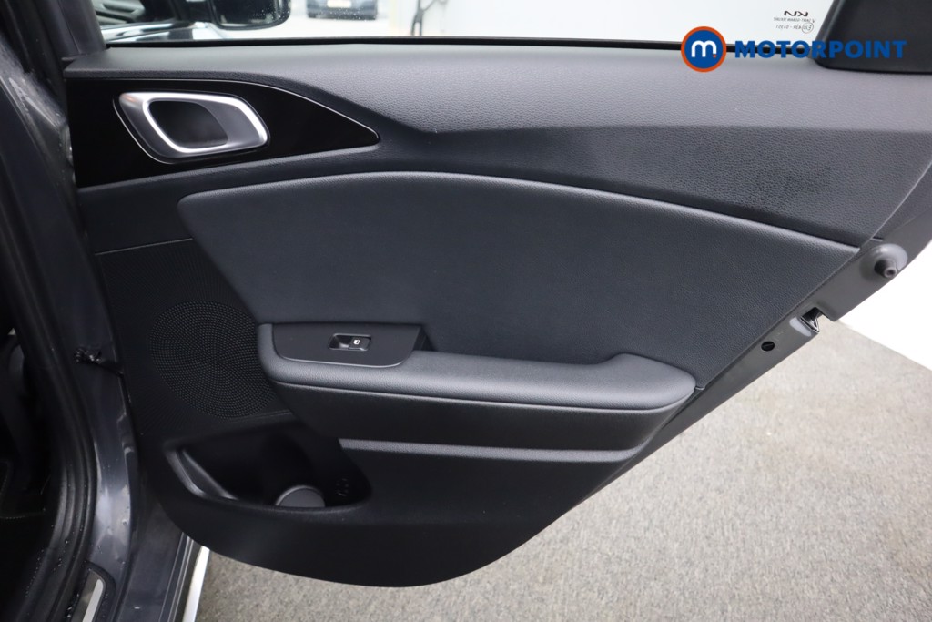 KIA Ceed Gt-Line Manual Petrol Hatchback - Stock Number (1605640) - 27th supplementary image