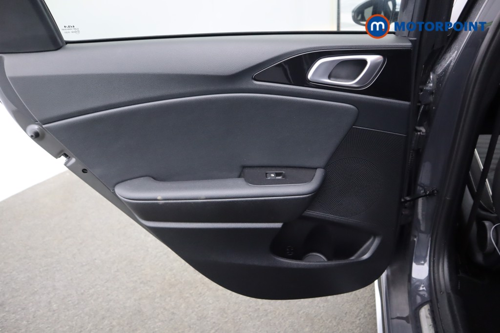 KIA Ceed Gt-Line Manual Petrol Hatchback - Stock Number (1605640) - 32nd supplementary image