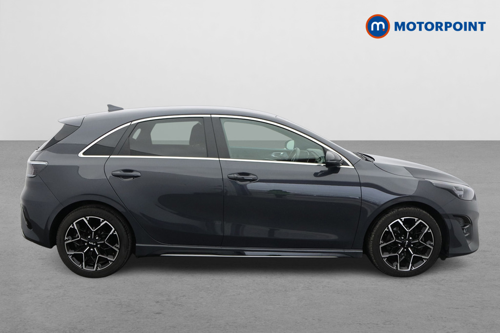 KIA Ceed Gt-Line Manual Petrol Hatchback - Stock Number (1605640) - Drivers side