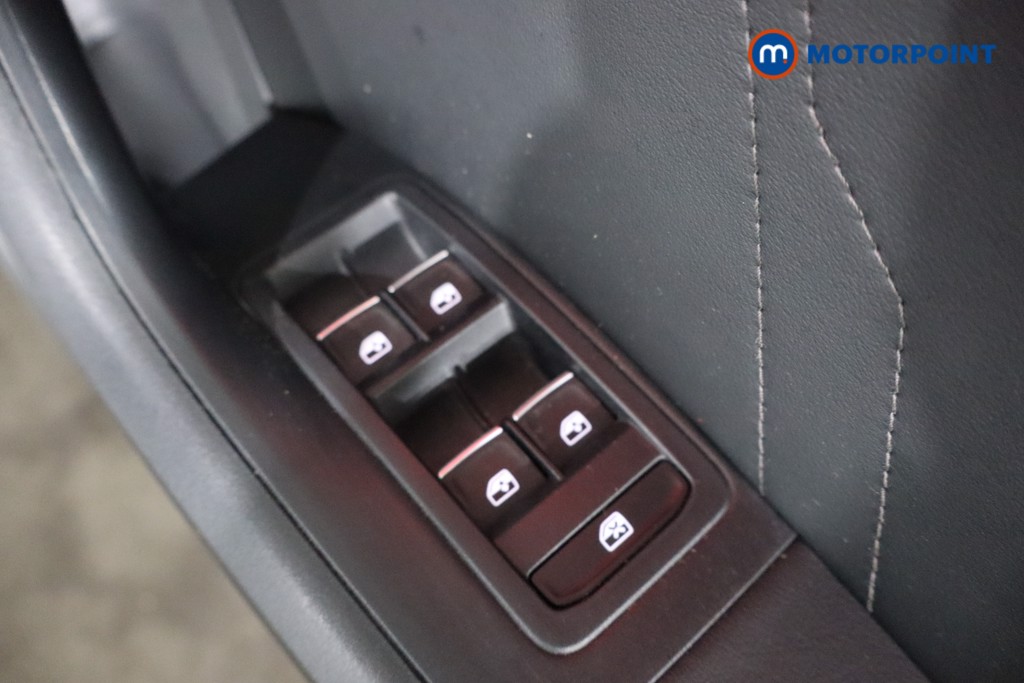 Seat Ateca FR Automatic Petrol SUV - Stock Number (1605696) - 18th supplementary image