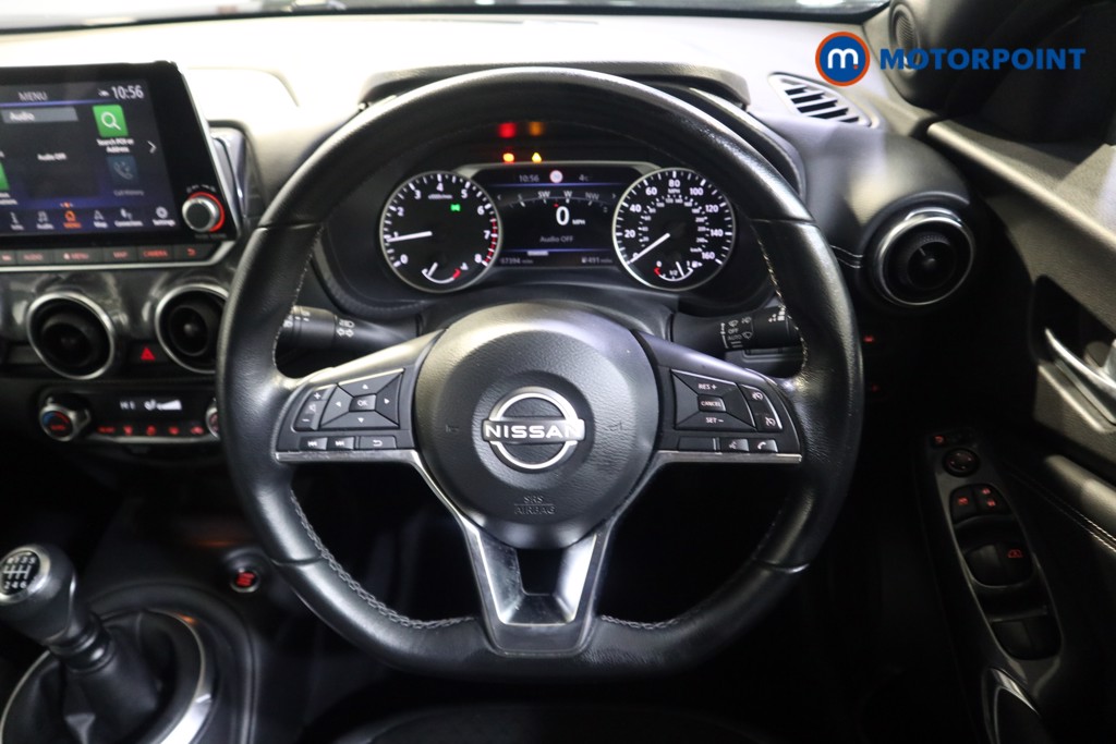 Nissan Juke N-Connecta Manual Petrol SUV - Stock Number (1566958) - 2nd supplementary image