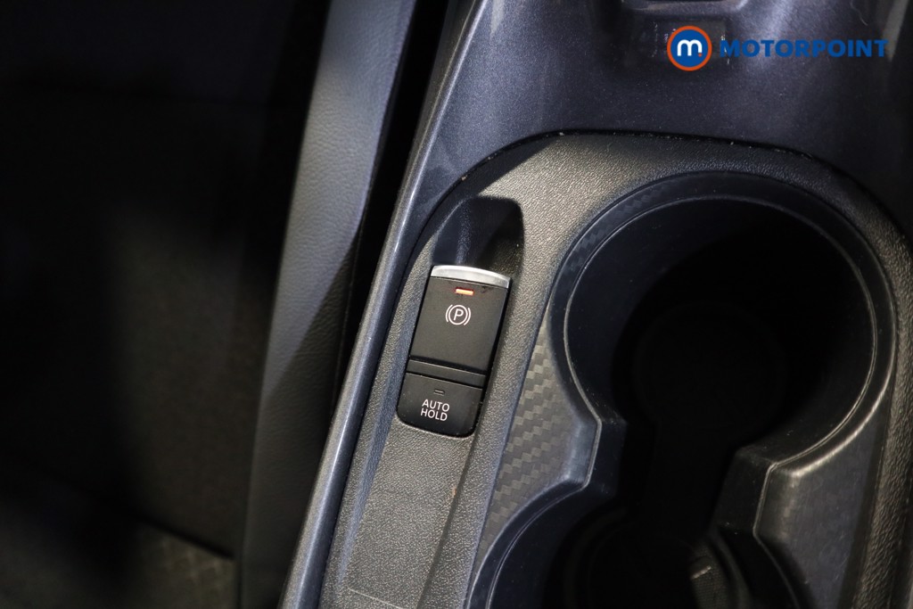 Nissan Juke N-Connecta Manual Petrol SUV - Stock Number (1566958) - 10th supplementary image