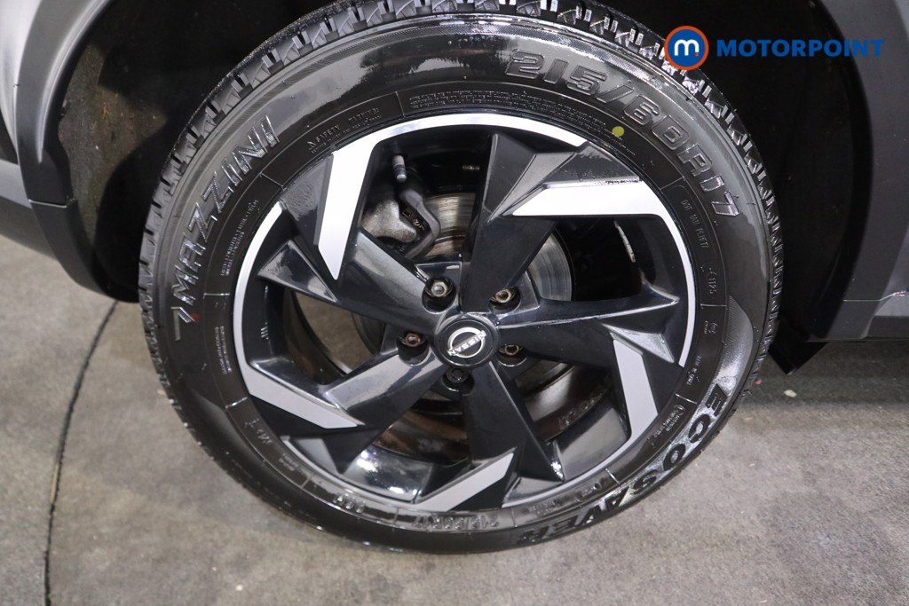 Nissan Juke N-Connecta Manual Petrol SUV - Stock Number (1566958) - 18th supplementary image