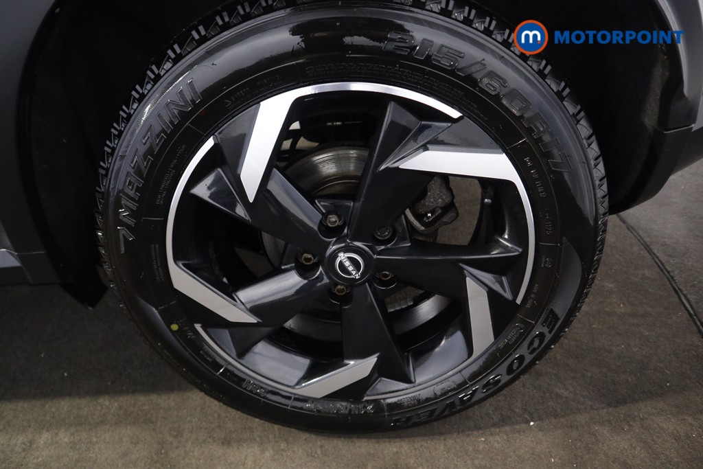 Nissan Juke N-Connecta Manual Petrol SUV - Stock Number (1566958) - 21st supplementary image