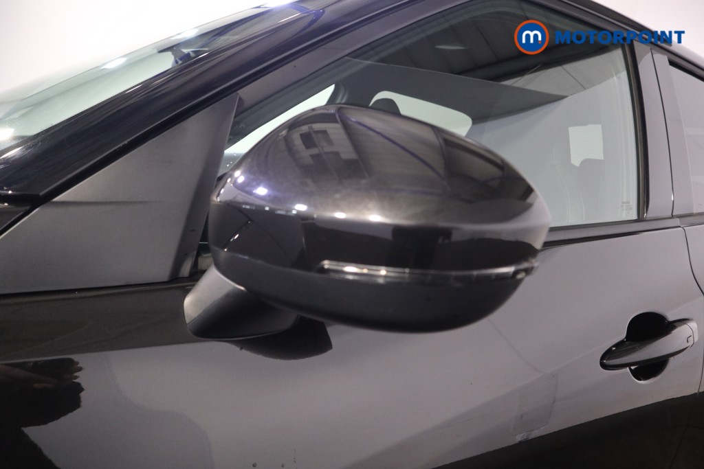 Nissan Juke N-Connecta Manual Petrol SUV - Stock Number (1566958) - 28th supplementary image