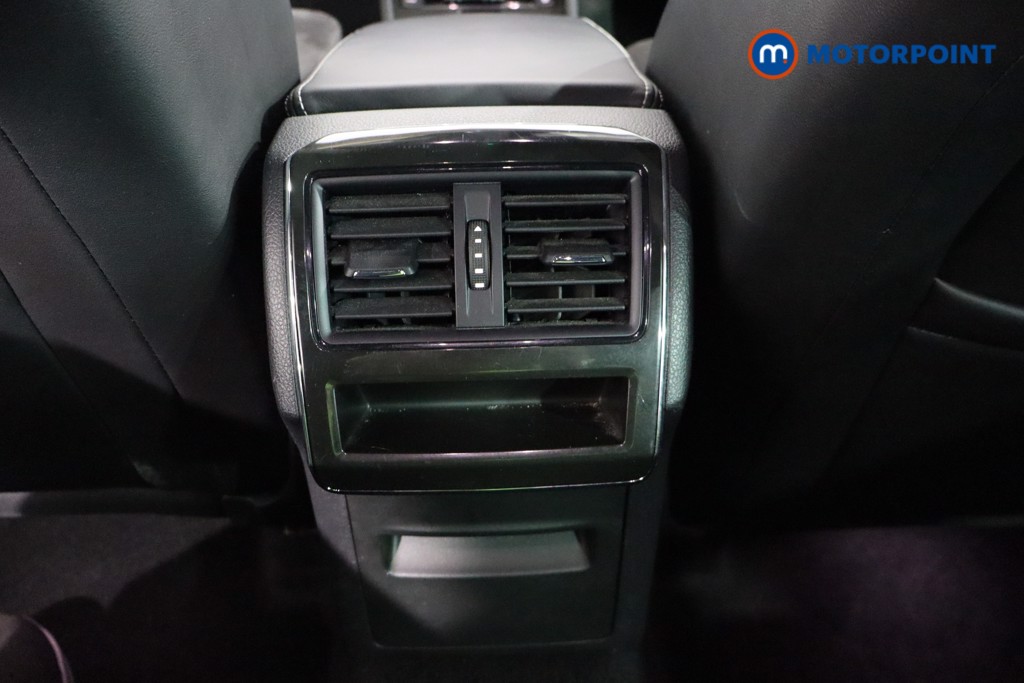 Skoda Superb Sport Line Plus Automatic Diesel Hatchback - Stock Number (1593073) - 24th supplementary image