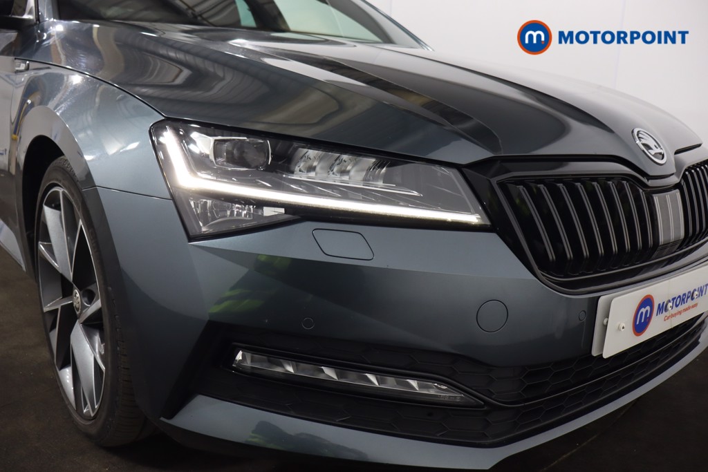Skoda Superb Sport Line Plus Automatic Diesel Hatchback - Stock Number (1593073) - 32nd supplementary image