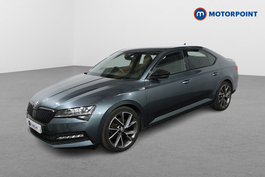 Skoda Superb Sport Line Plus Automatic Diesel Hatchback - Stock Number (1593073) - Passenger side front corner