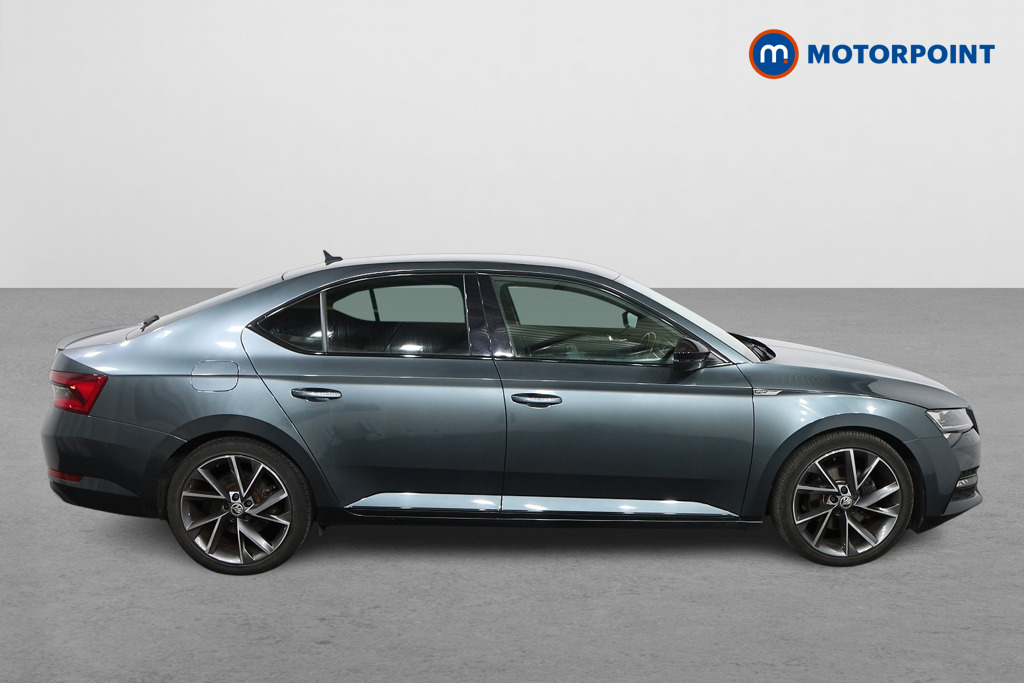 Skoda Superb Sport Line Plus Automatic Diesel Hatchback - Stock Number (1593073) - Drivers side