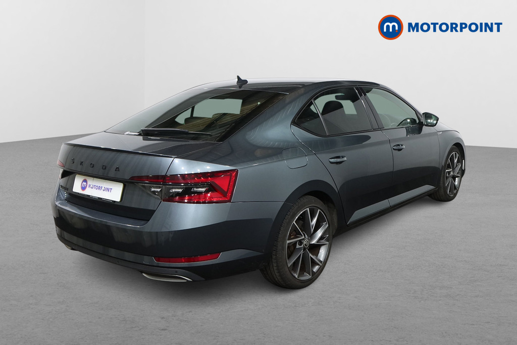 Skoda Superb Sport Line Plus Automatic Diesel Hatchback - Stock Number (1593073) - Drivers side rear corner