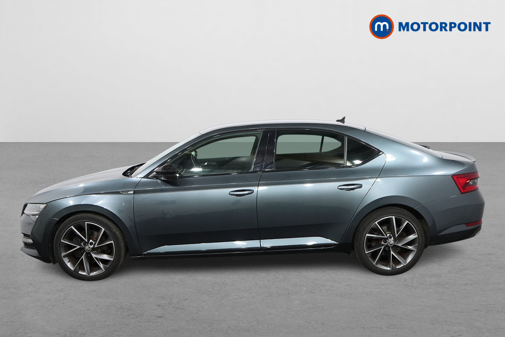 Skoda Superb Sport Line Plus Automatic Diesel Hatchback - Stock Number (1593073) - Passenger side