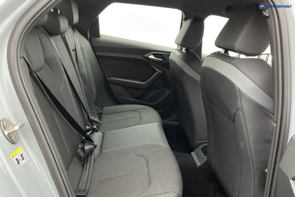 Audi A1 S Line Manual Petrol Hatchback - Stock Number (1594233) - 5th supplementary image
