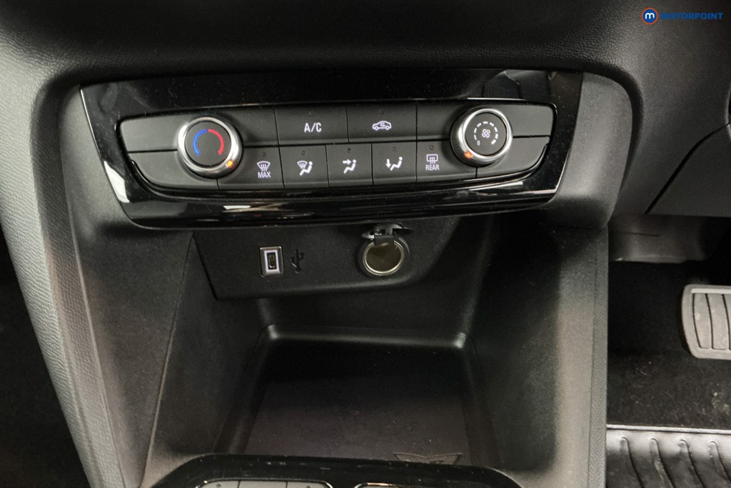 Vauxhall Corsa Design Automatic Petrol Hatchback - Stock Number (1595057) - 19th supplementary image