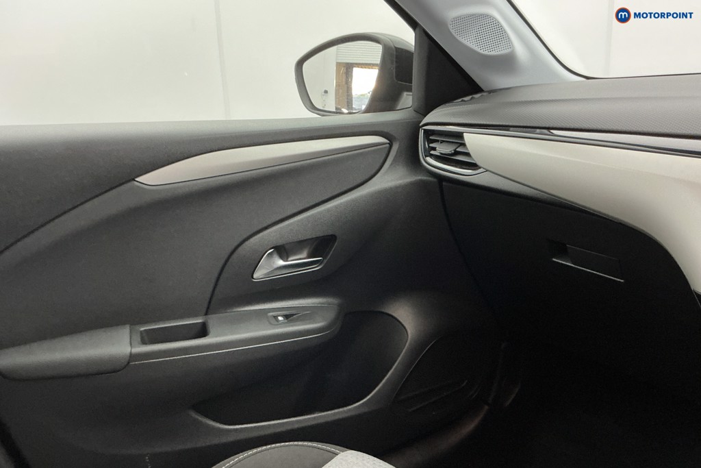 Vauxhall Corsa Design Automatic Petrol Hatchback - Stock Number (1595057) - 20th supplementary image