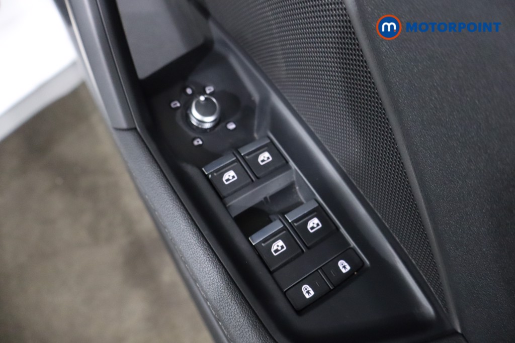 Audi A3 S Line Automatic Petrol Hatchback - Stock Number (1597028) - 19th supplementary image