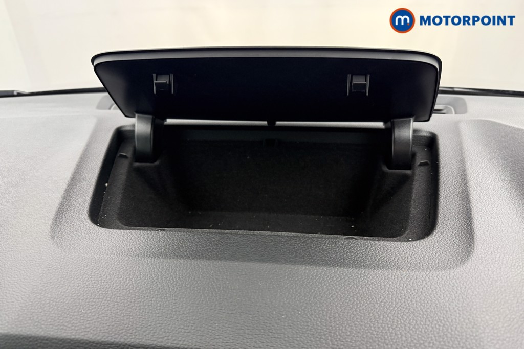 Skoda Karoq Se Drive Manual Petrol SUV - Stock Number (1599365) - 7th supplementary image