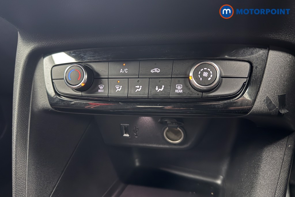 Vauxhall Corsa SRI Manual Petrol Hatchback - Stock Number (1599401) - 11th supplementary image