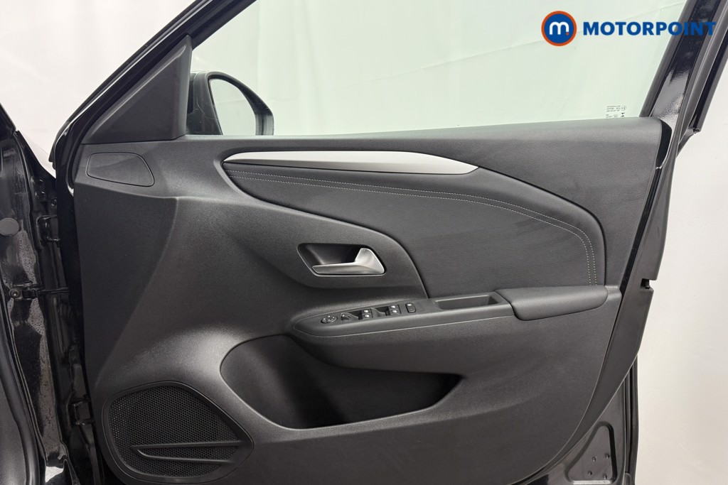 Vauxhall Corsa SRI Manual Petrol Hatchback - Stock Number (1599401) - 17th supplementary image