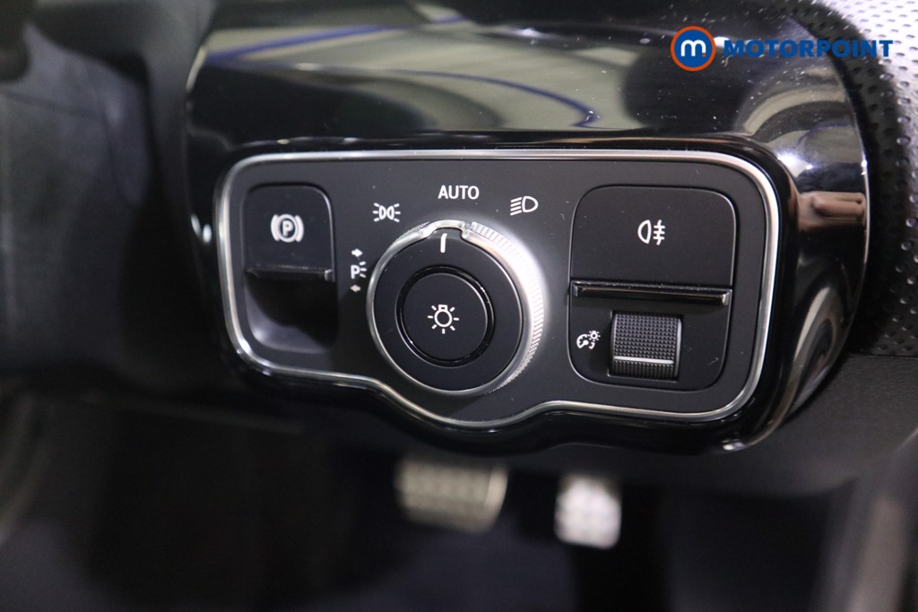 Mercedes-Benz A Class Amg Line Automatic Petrol Hatchback - Stock Number (1600821) - 10th supplementary image