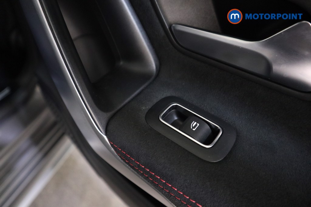 Mercedes-Benz A Class Amg Line Automatic Petrol Hatchback - Stock Number (1600821) - 16th supplementary image