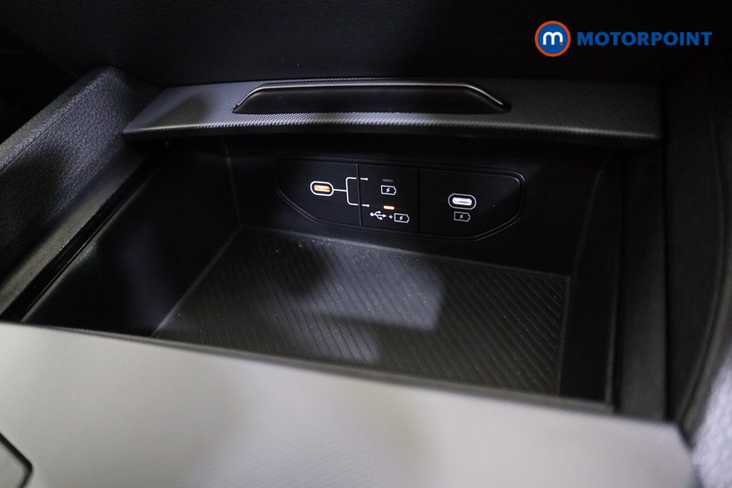 KIA Sportage Pure Automatic Petrol-Electric Hybrid SUV - Stock Number (1602017) - 8th supplementary image