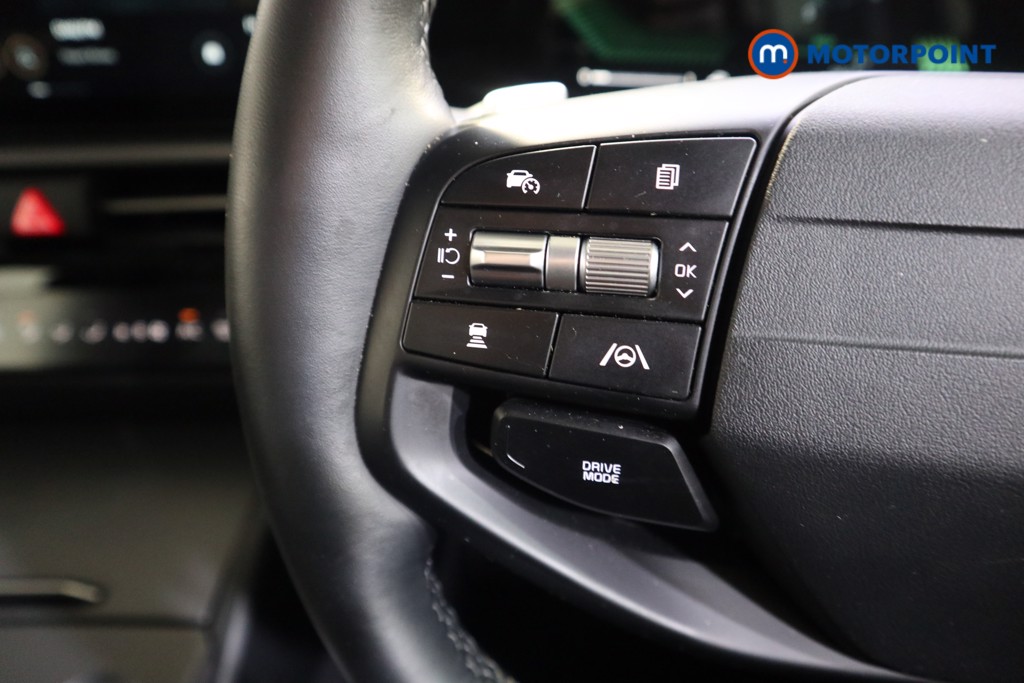 KIA Sportage Pure Automatic Petrol-Electric Hybrid SUV - Stock Number (1602036) - 3rd supplementary image