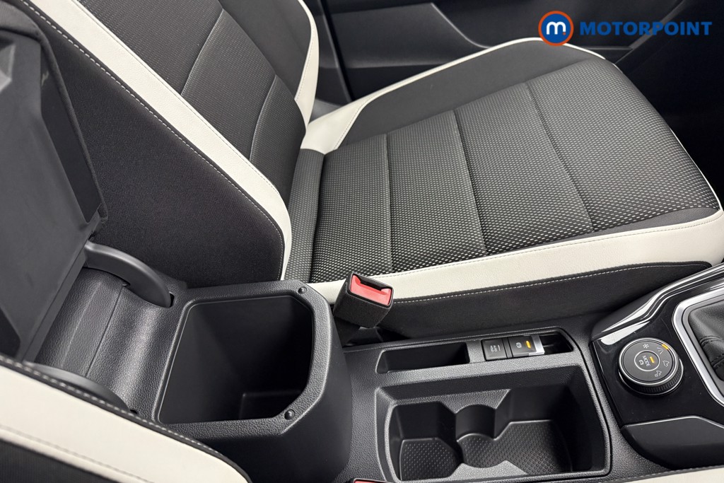 Volkswagen T-Roc SEL Automatic Petrol SUV - Stock Number (1602053) - 14th supplementary image