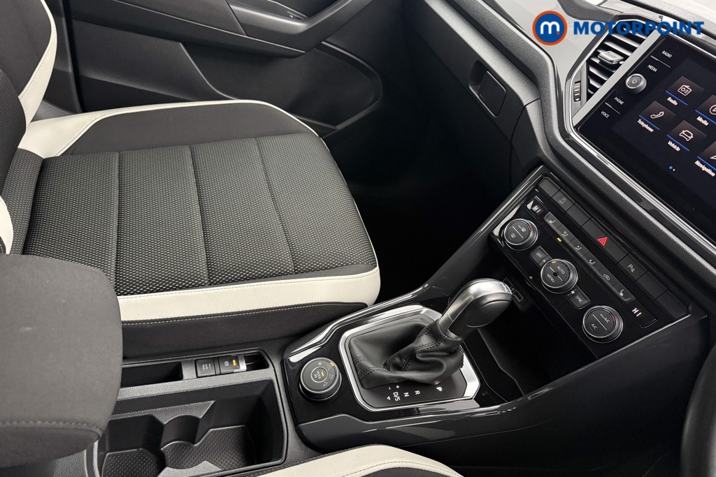 Volkswagen T-Roc SEL Automatic Petrol SUV - Stock Number (1602053) - 15th supplementary image