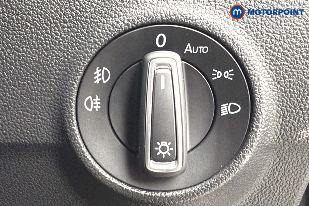 Volkswagen T-Roc SEL Automatic Petrol SUV - Stock Number (1602053) - 16th supplementary image