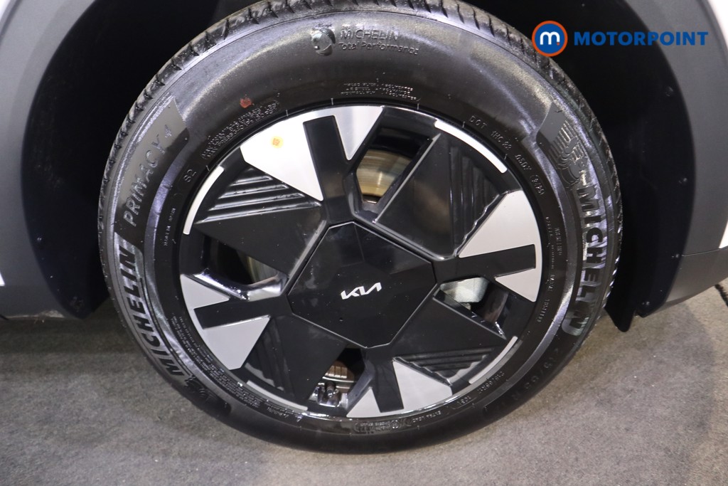 KIA Sportage Pure Automatic Petrol-Electric Hybrid SUV - Stock Number (1602308) - 21st supplementary image