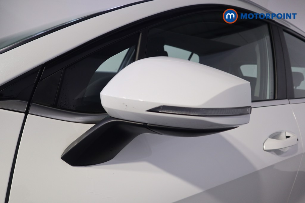 KIA Sportage Pure Automatic Petrol-Electric Hybrid SUV - Stock Number (1602308) - 30th supplementary image