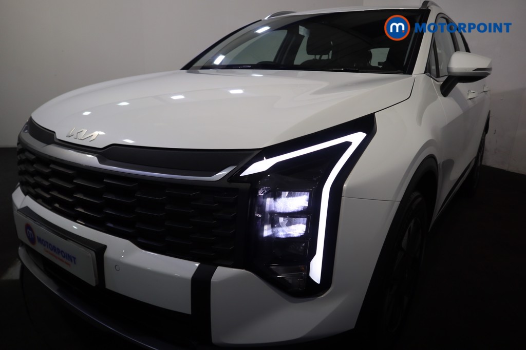 KIA Sportage Pure Automatic Petrol-Electric Hybrid SUV - Stock Number (1602308) - 32nd supplementary image