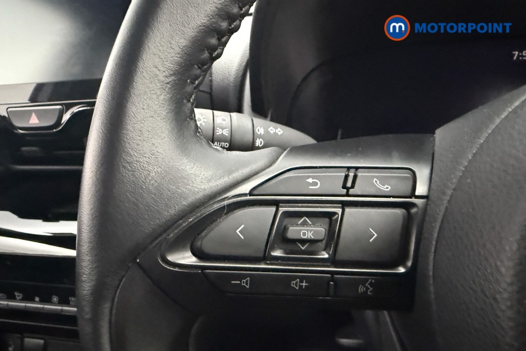 Toyota Yaris Cross Dynamic Automatic Petrol-Electric Hybrid Estate - Stock Number (1602883) - 14th supplementary image