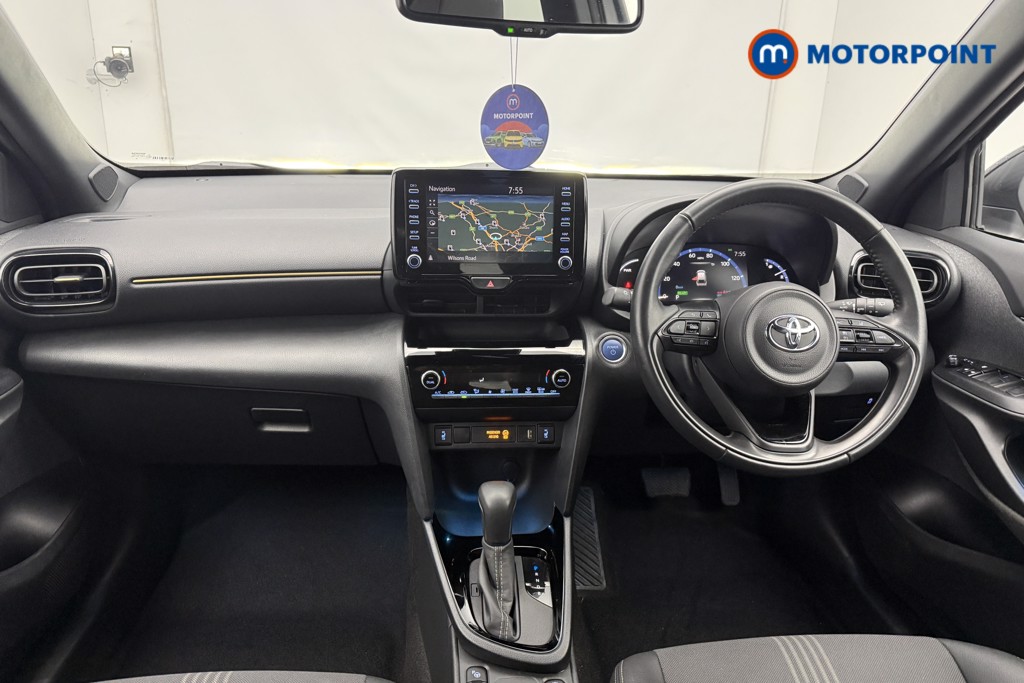 Toyota Yaris Cross Dynamic Automatic Petrol-Electric Hybrid Estate - Stock Number (1602883) - 1st supplementary image