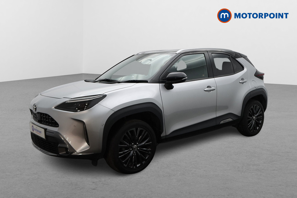 Toyota Yaris Cross Dynamic Automatic Petrol-Electric Hybrid Estate - Stock Number (1602883) - Passenger side front corner