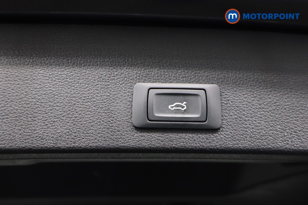 Seat Ibiza Xcellence Lux Automatic Petrol Hatchback - Stock Number (1604228) - 41st supplementary image